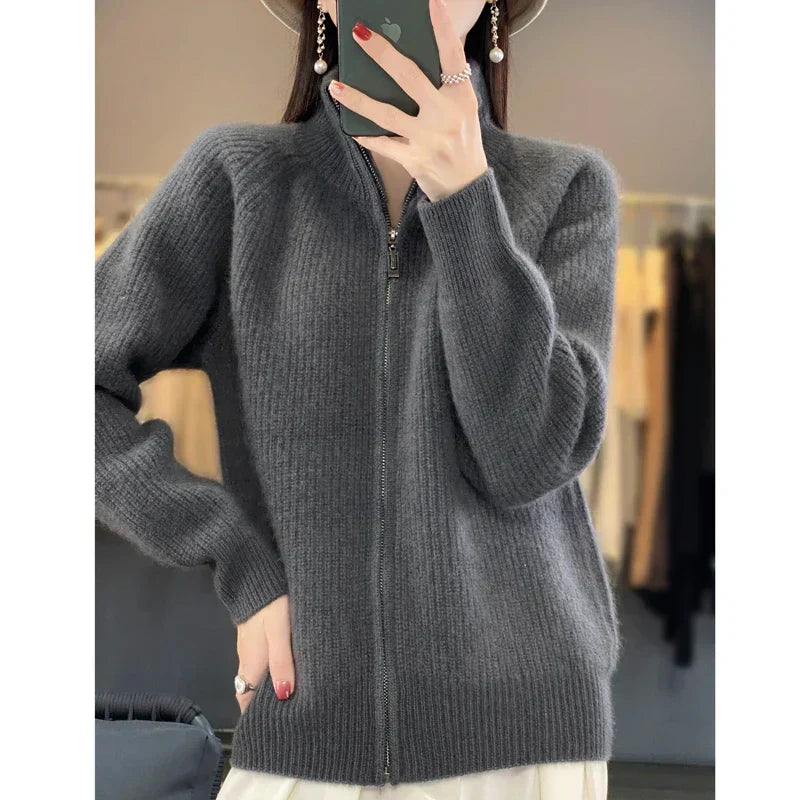 Margie - Wool cardigan with zipper
