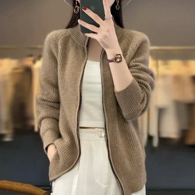 Margie - Wool cardigan with zipper