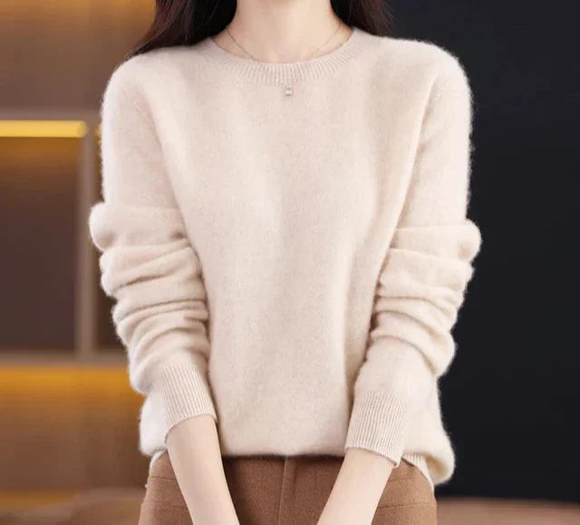 Judith - warm knitted sweater