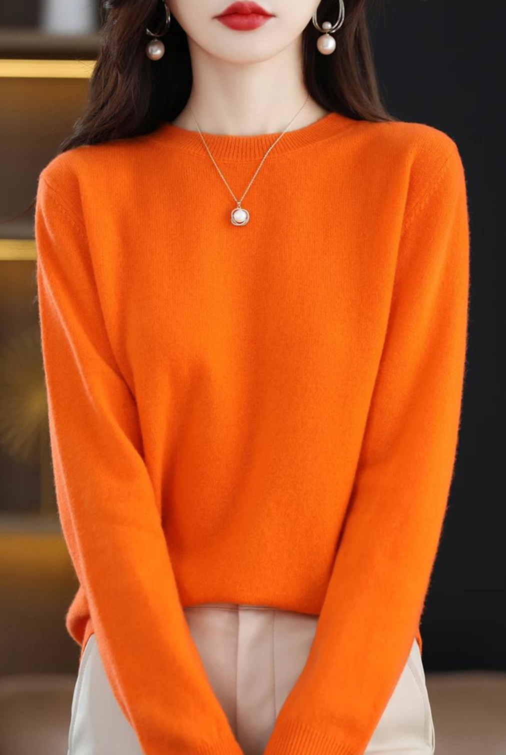 Lyna - Stylish long sleeve knit for women