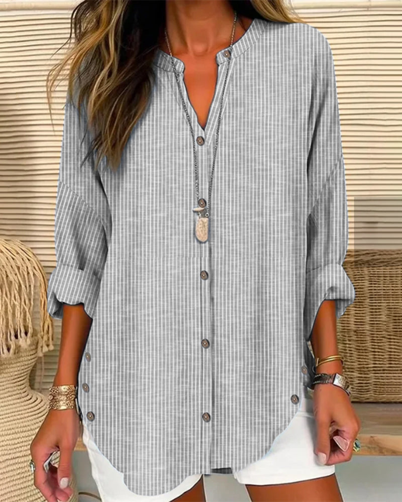 Sisa - Stylish and trendy V-neck top with stripes
