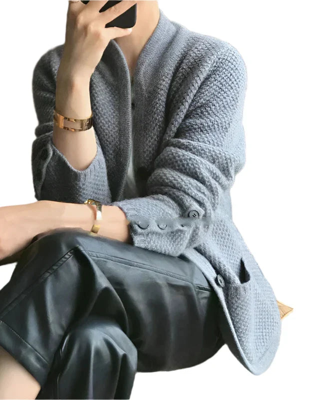 Lois - Casual Cardigan