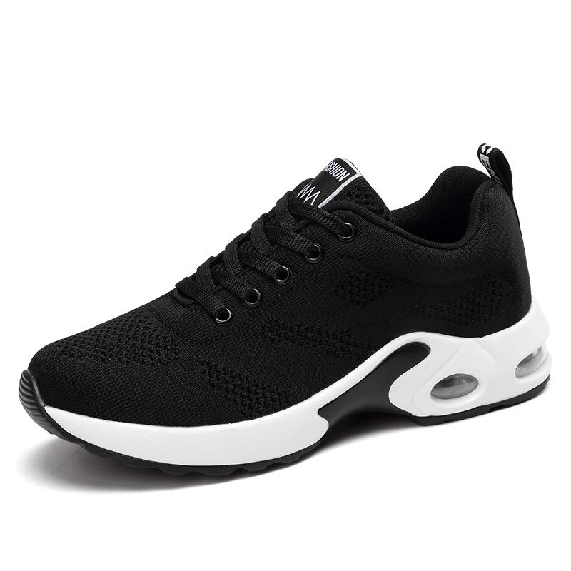 Sannya - Ergonomic sneakers