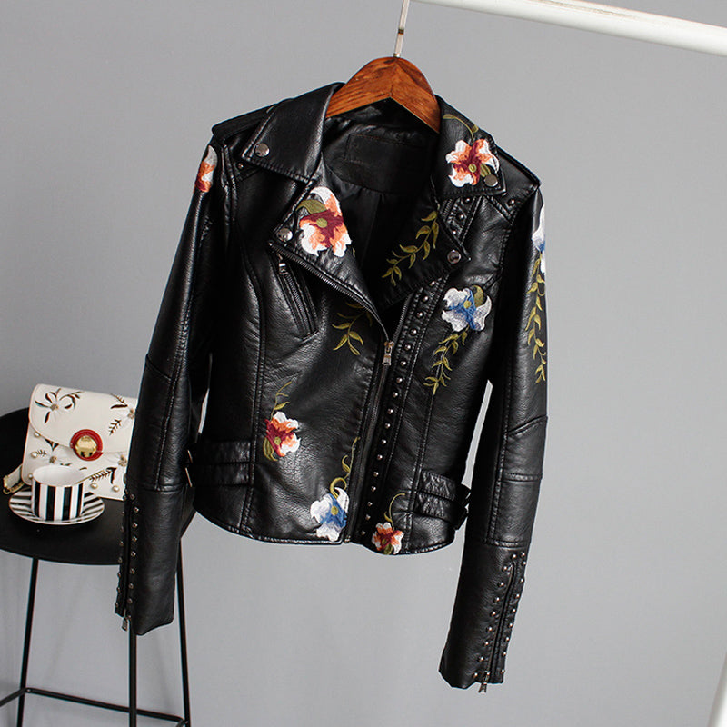 Vera - Floral leather jacket with handmade details