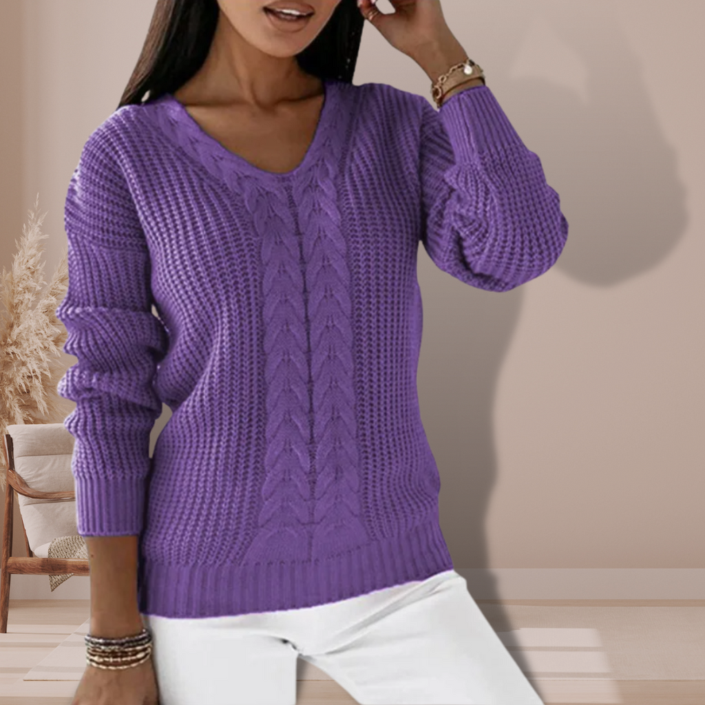 Ellah - Cable knit sweater with V-neckline