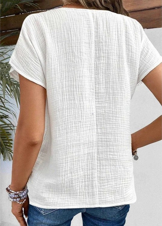 Aries - Top with collar and buttons