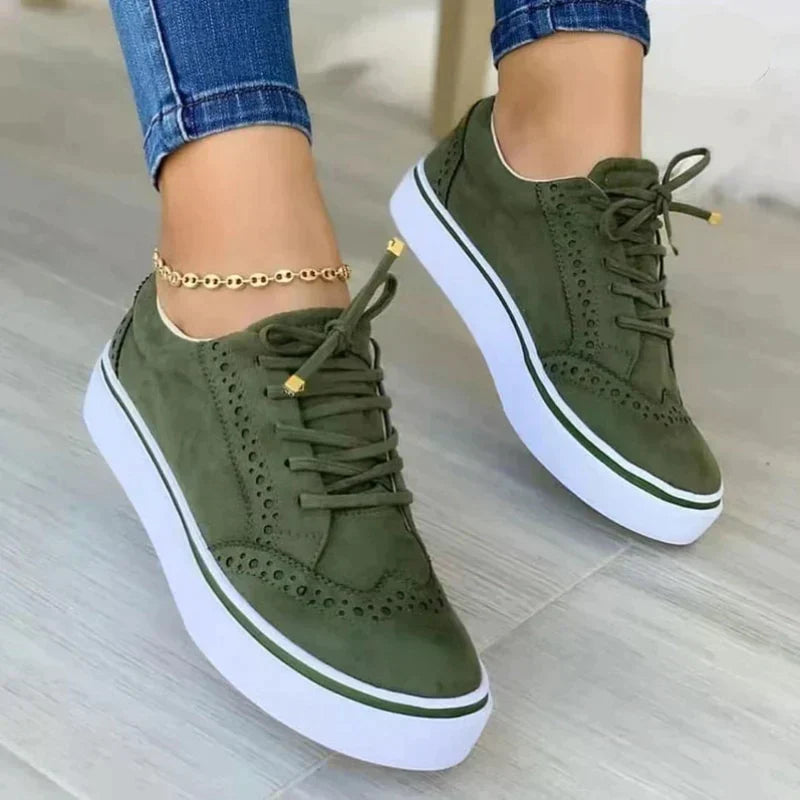 Emilie trendy ergonomic sneakers