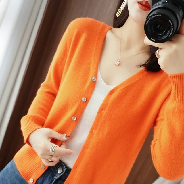 Nien - Warm knitted cardigan