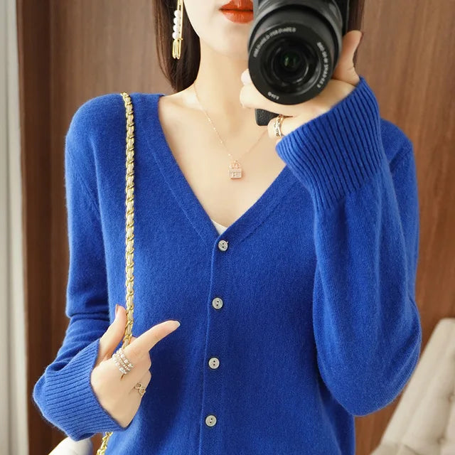 Nien - Warm knitted cardigan