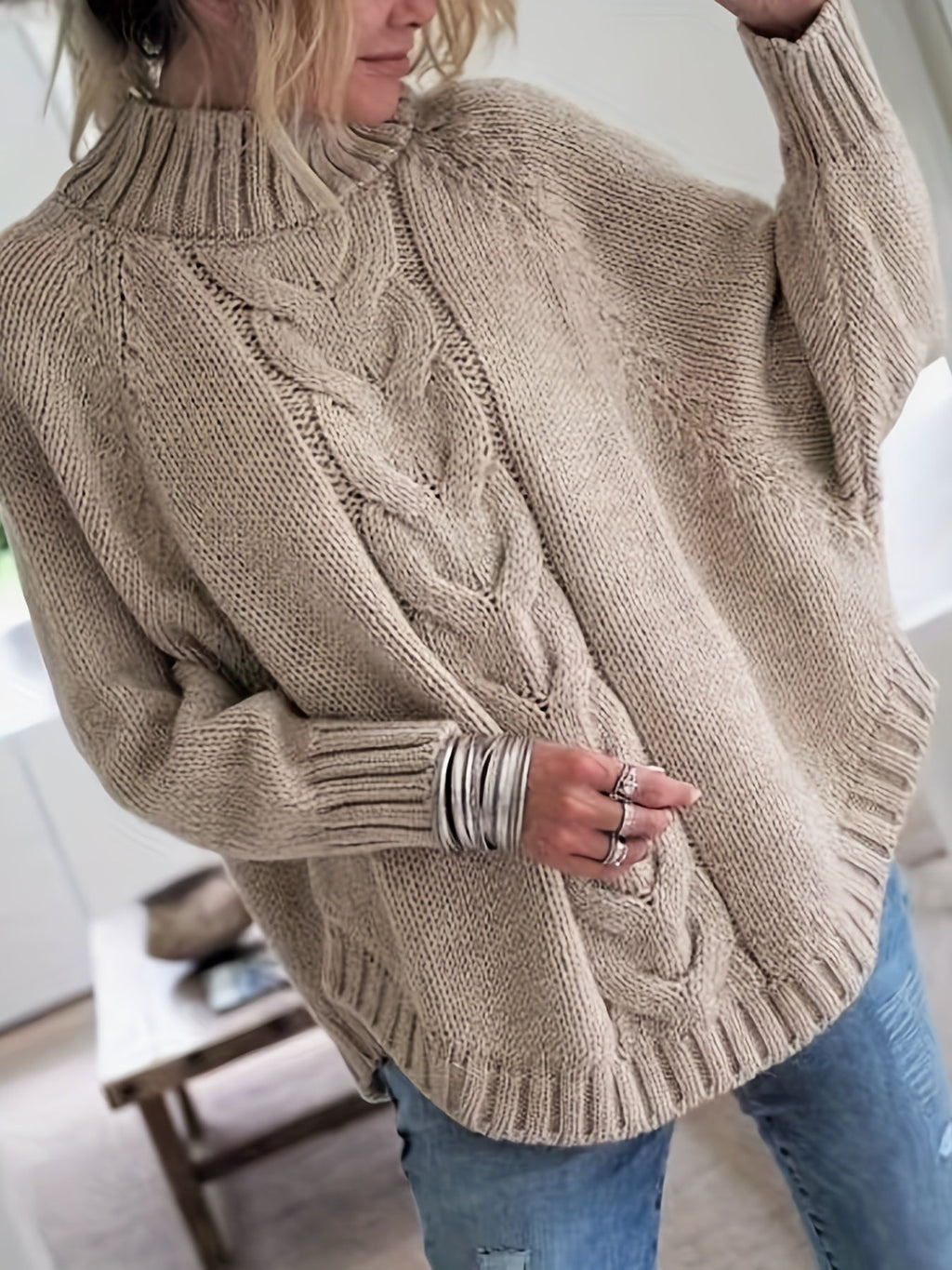 Sandria - Elegant Pullover