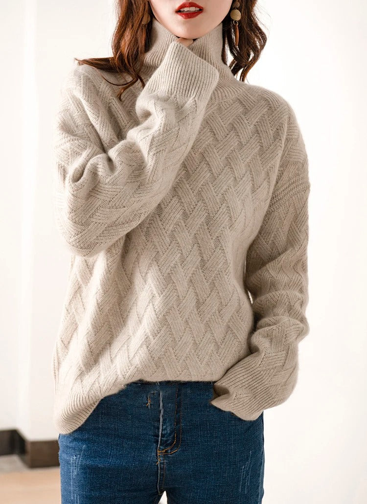 Sophie - Turtleneck pullover with premium softness effect