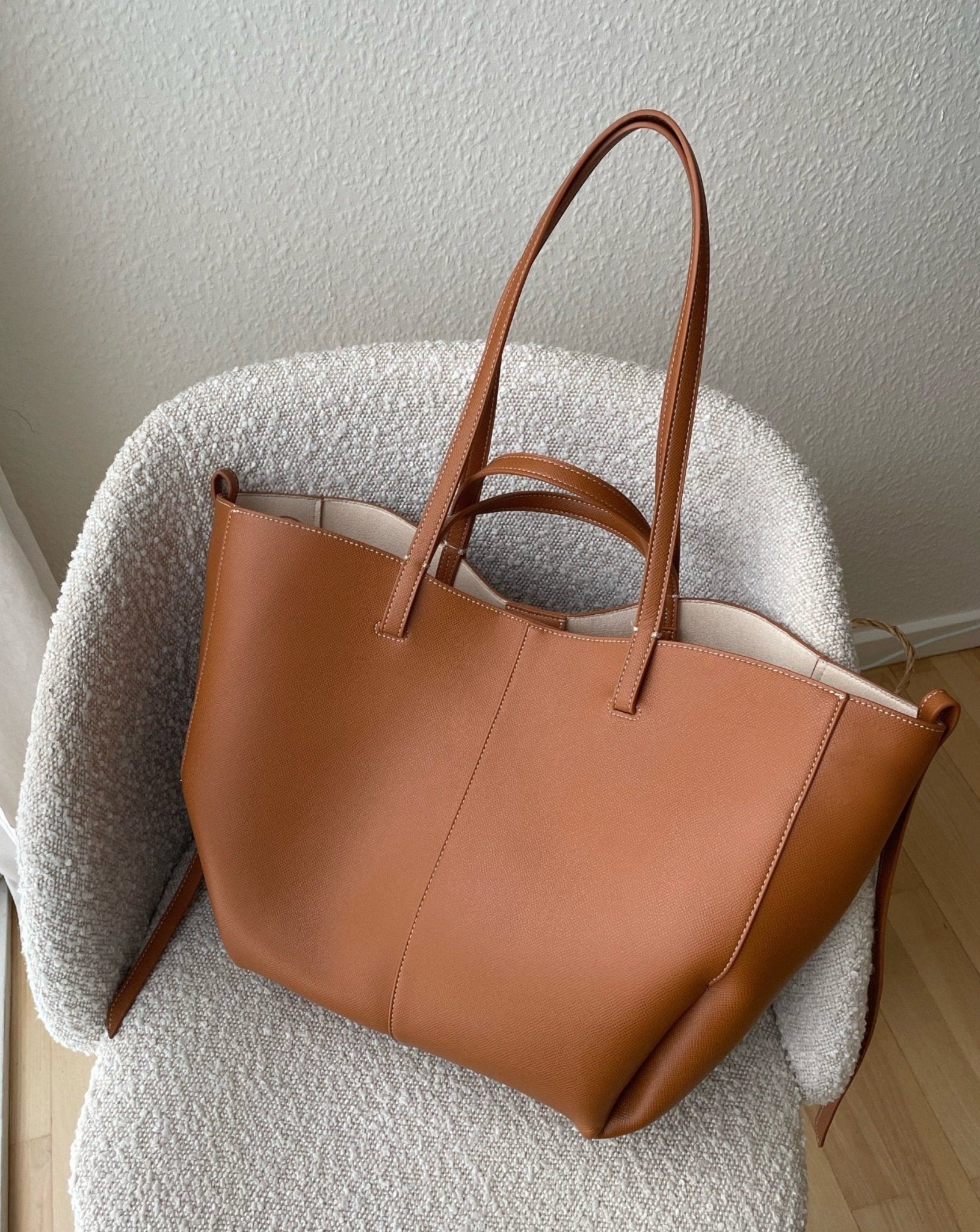 Polly leather bag