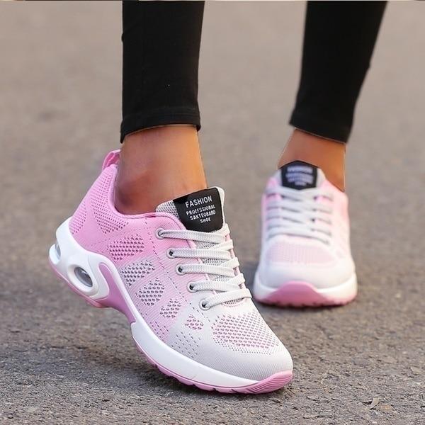 Sannya - Ergonomic sneakers