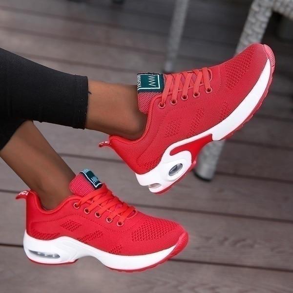 Sannya - Ergonomic sneakers